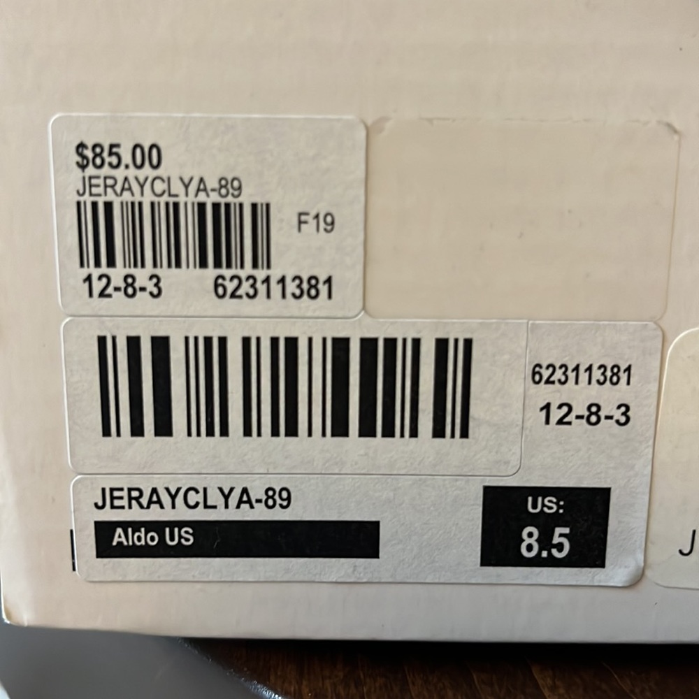 New in box ALDO Womens Jerayclya Ankle Strap Heel Calf Hair Heel size 8 1/2. - Picture 5 of 5